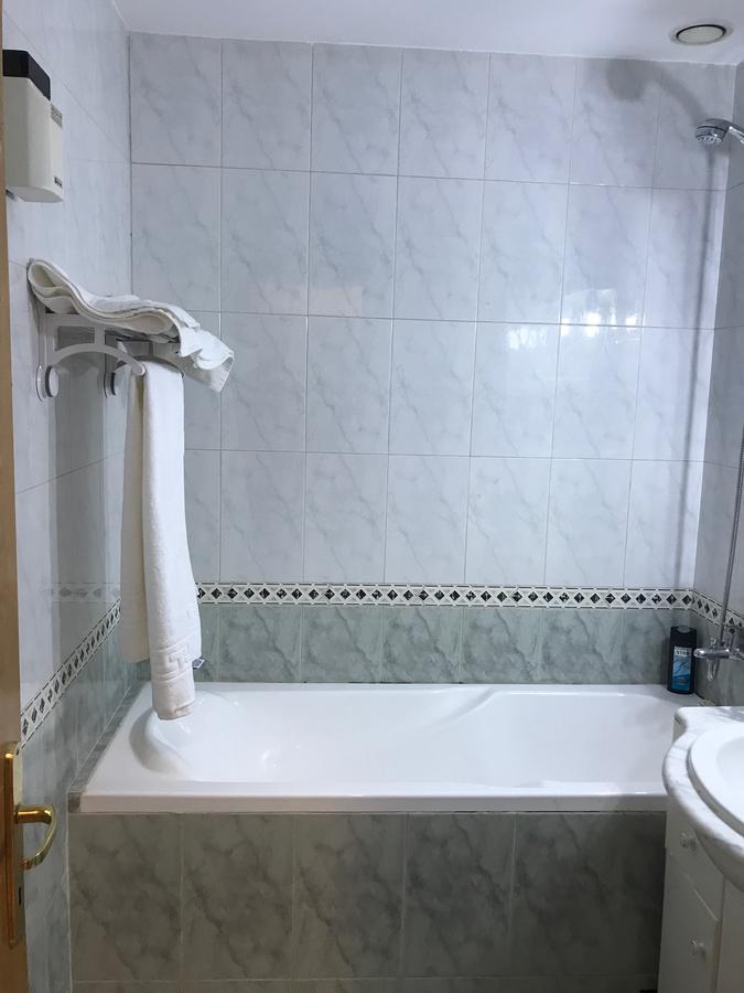 Apartament In Regim Hotelier บาเคา ภายนอก รูปภาพ